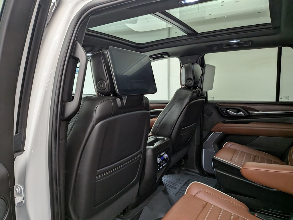 Thumbnail: 2024 GMC Yukon - 13