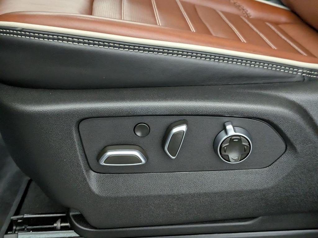 Thumbnail: 2024 GMC Yukon - 27