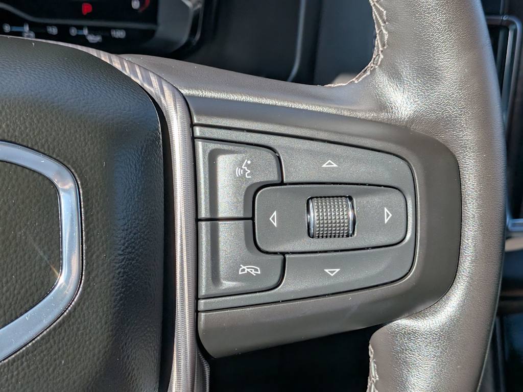 Thumbnail: 2024 GMC Yukon - 32