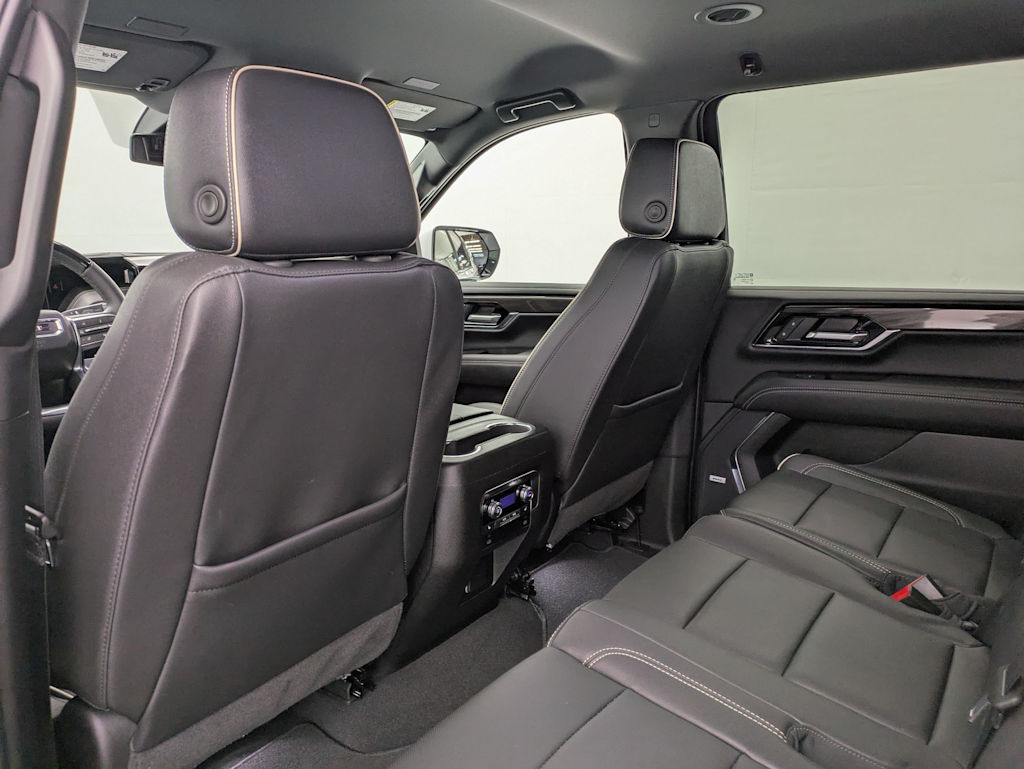 Thumbnail: 2026 GMC Yukon XL - 13