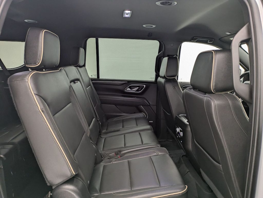 Thumbnail: 2024 GMC Yukon XL - 30
