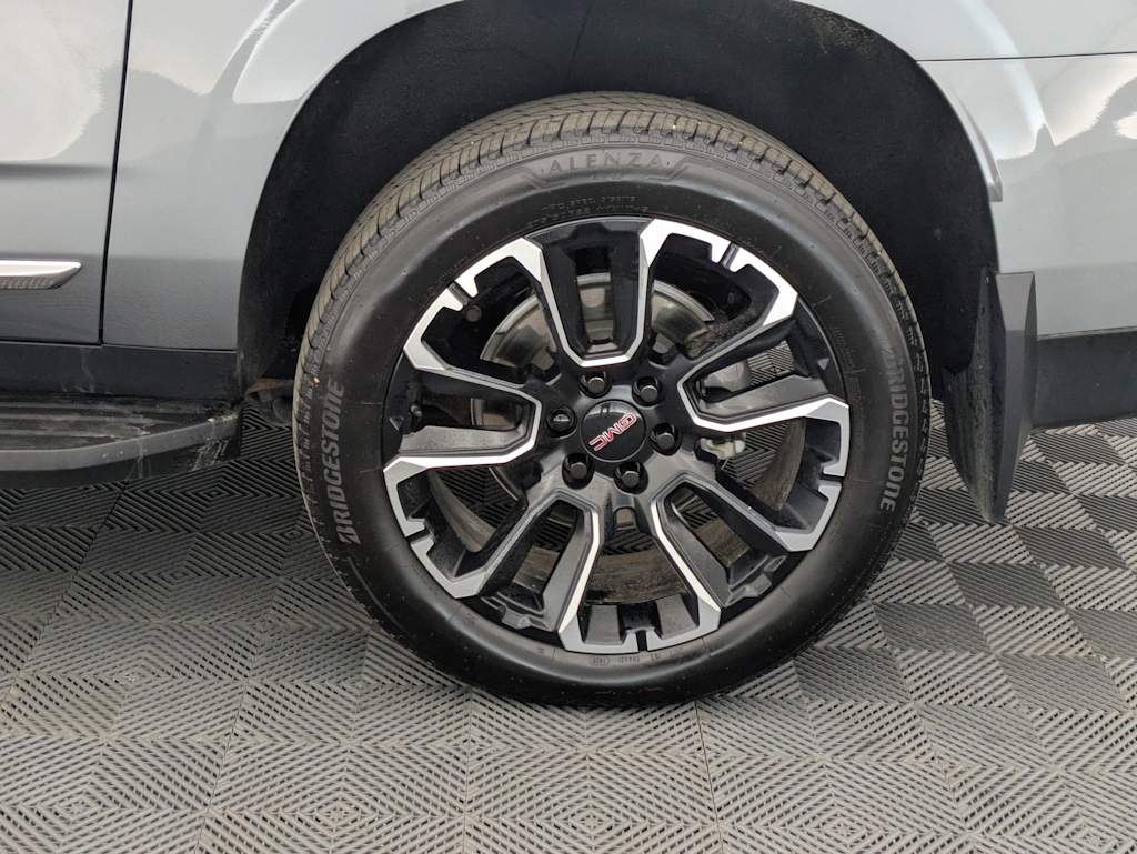 Thumbnail: 2025 GMC Yukon XL - 8
