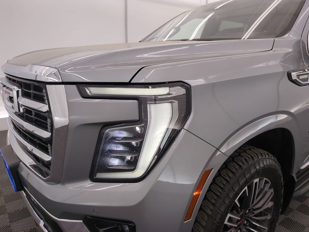 Thumbnail: 2025 GMC Yukon XL - 9