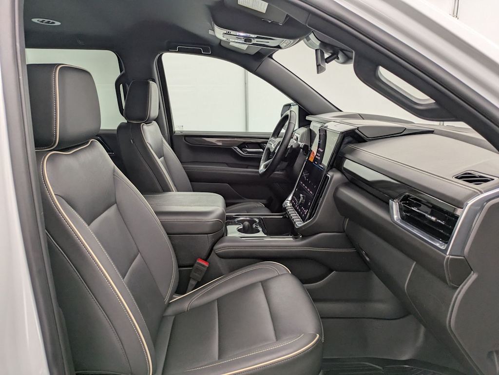 Thumbnail: 2025 GMC Yukon XL - 12