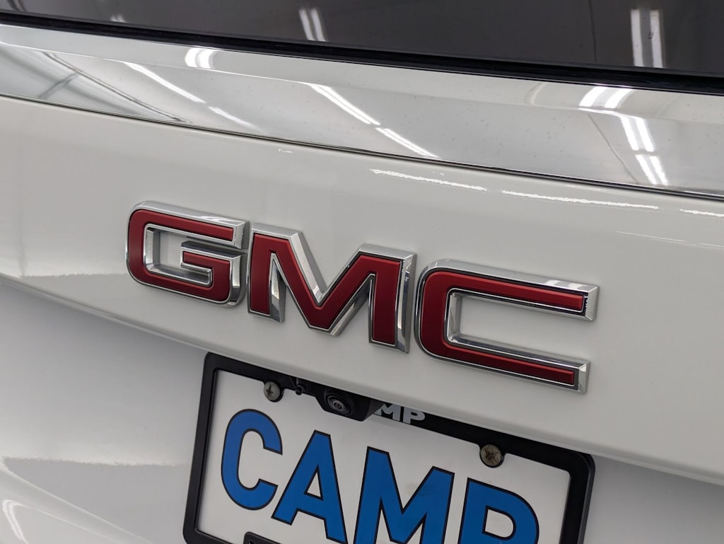 Thumbnail: 2025 GMC Yukon XL - 24