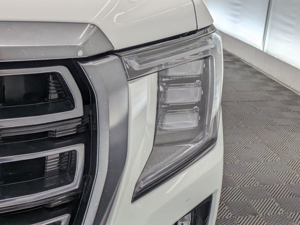 Thumbnail: 2023 GMC Yukon XL - 23
