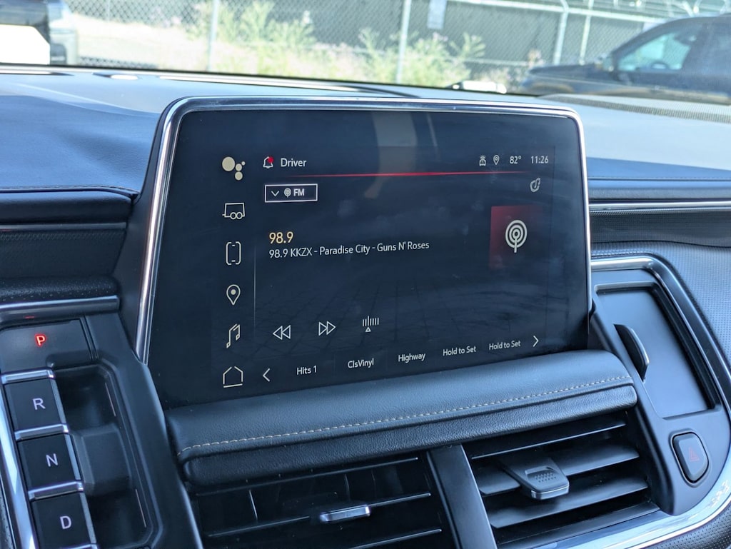 Thumbnail: 2023 GMC Yukon XL - 15