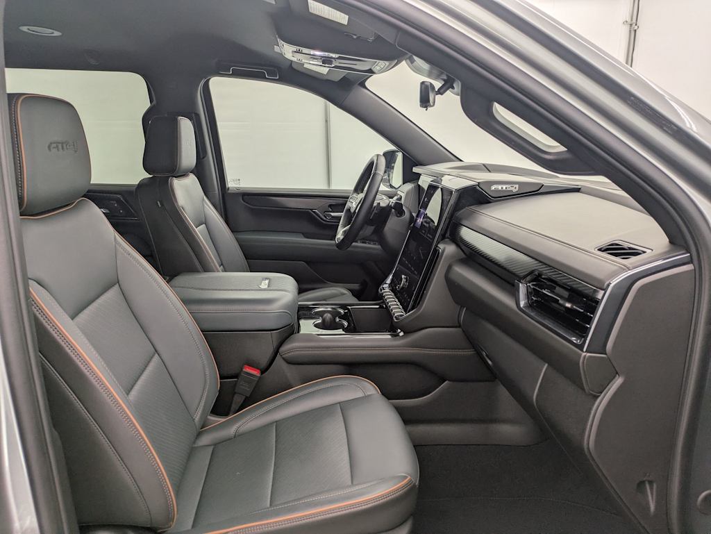 Thumbnail: 2025 GMC Yukon XL - 12