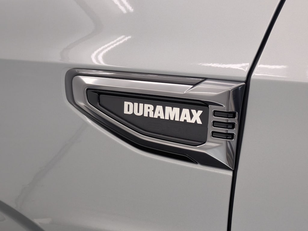 Thumbnail: 2025 GMC Yukon XL - 23