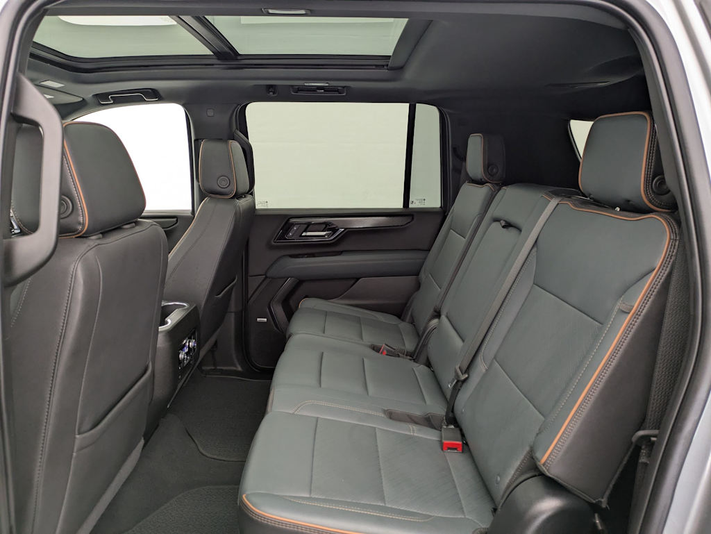 Thumbnail: 2025 GMC Yukon XL - 30