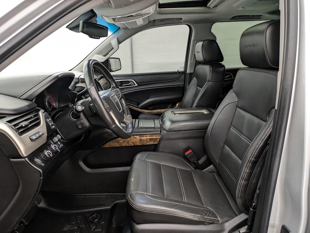 2015 GMC Yukon XL Denali 11
