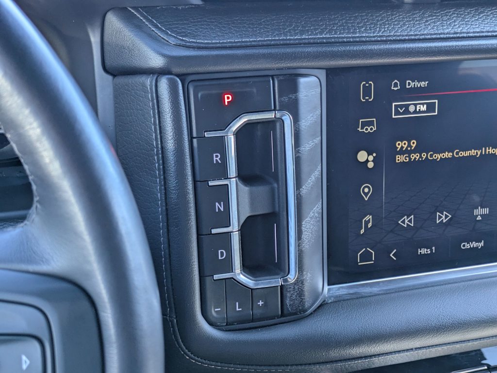 Thumbnail: 2023 GMC Yukon XL - 37