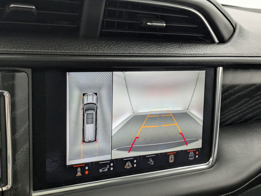 Thumbnail: 2023 GMC Yukon XL - 35