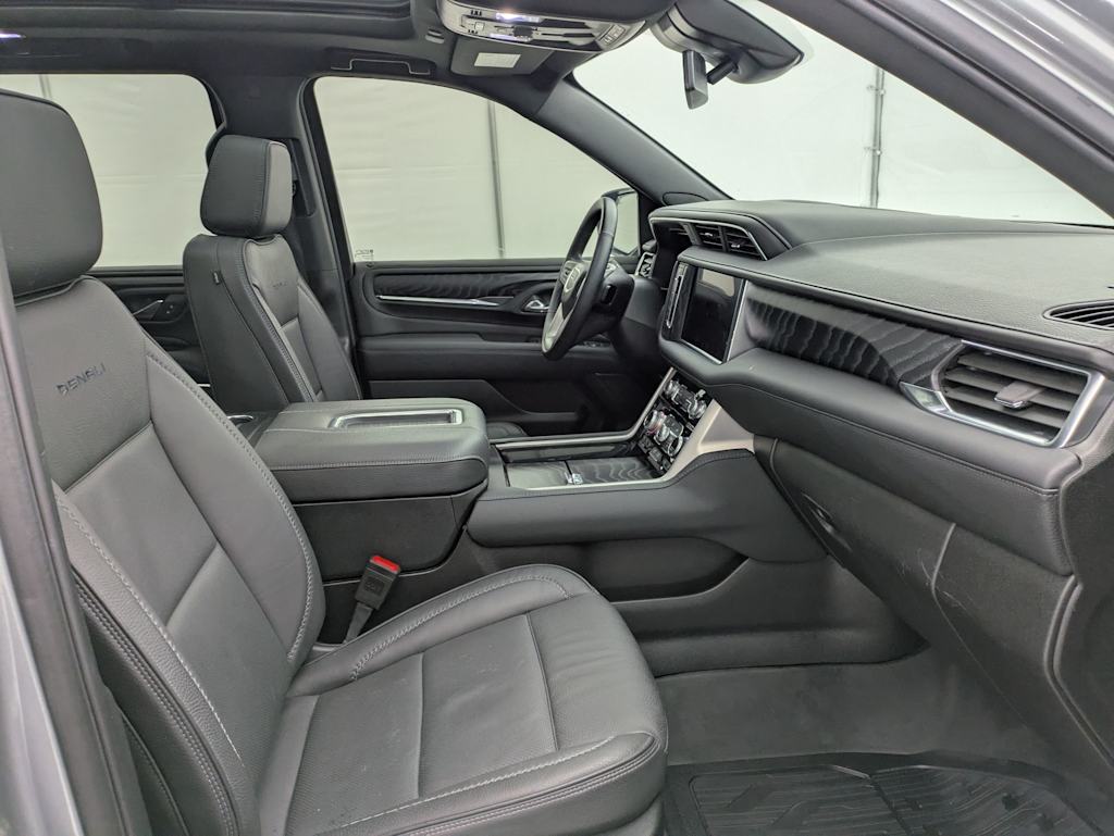 Thumbnail: 2024 GMC Yukon XL - 12