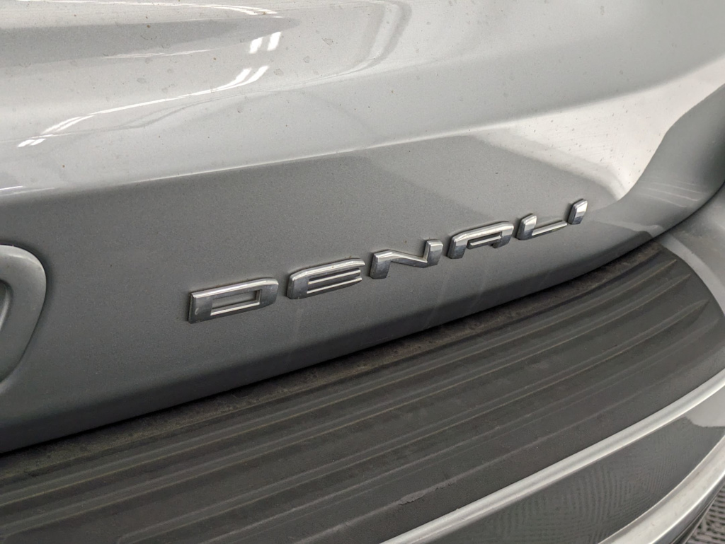 Thumbnail: 2024 GMC Yukon XL - 28