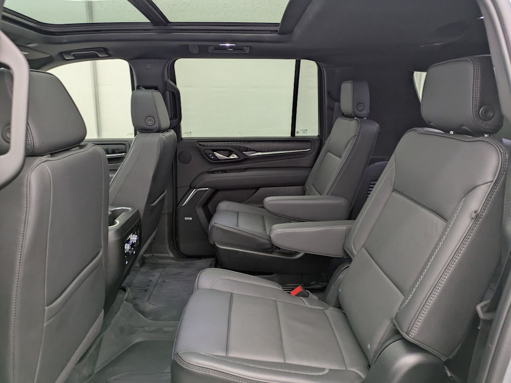 Thumbnail: 2024 GMC Yukon XL - 31