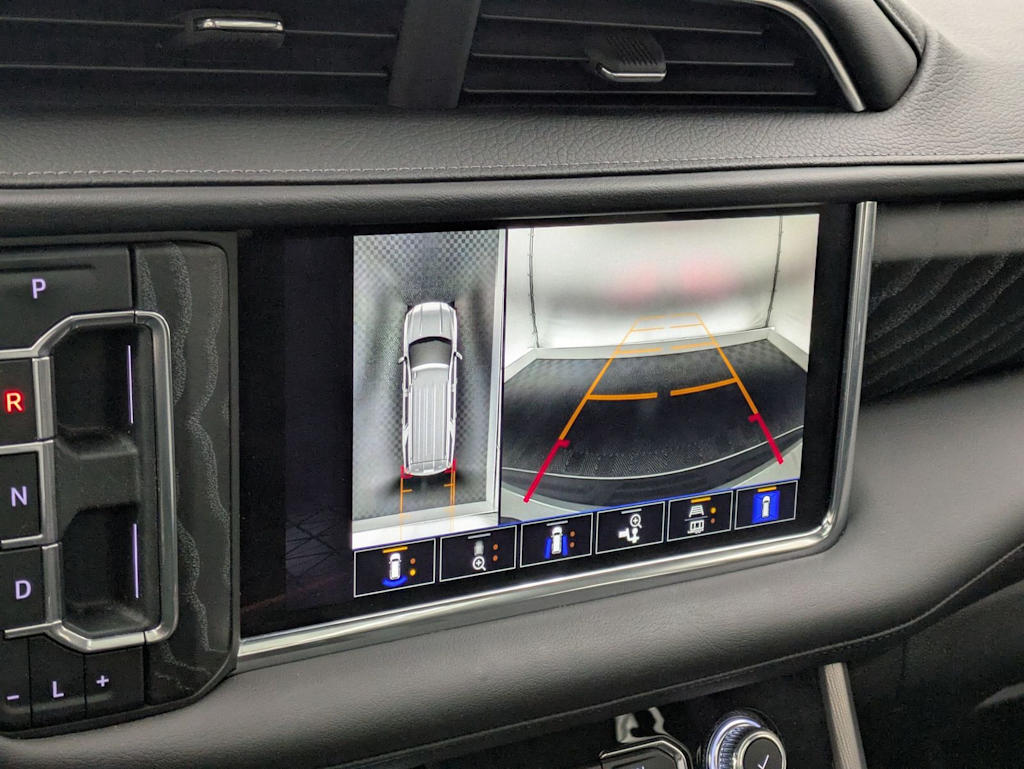 Thumbnail: 2024 GMC Yukon XL - 35