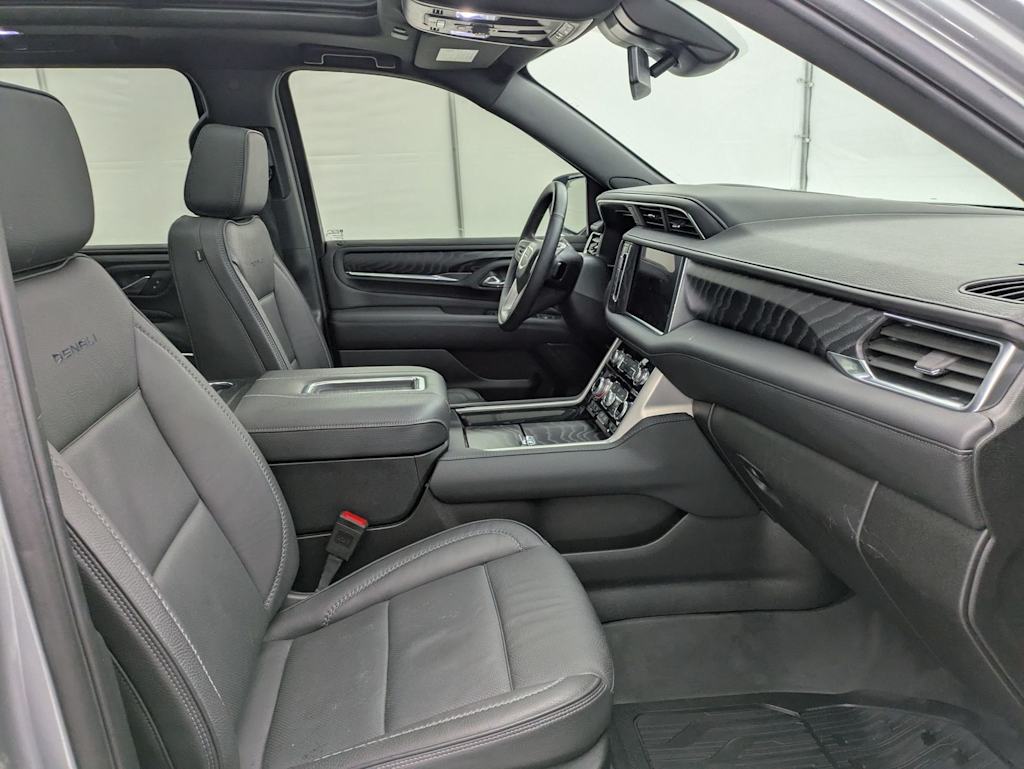 Thumbnail: 2024 GMC Yukon XL - 12