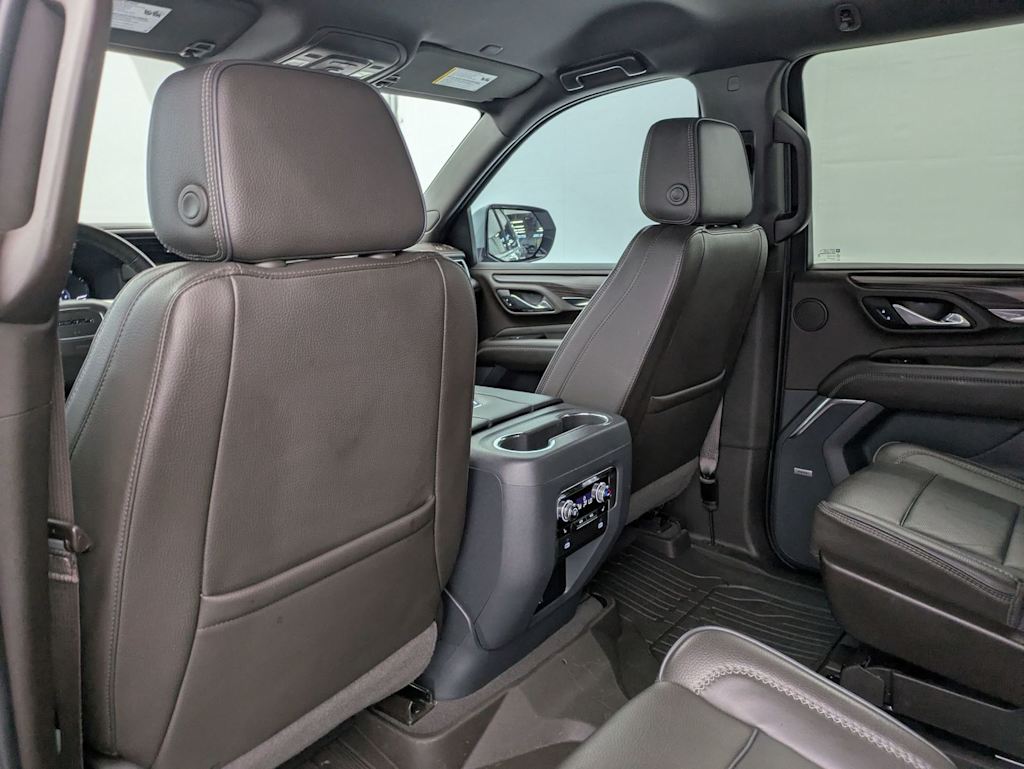 Thumbnail: 2023 GMC Yukon XL - 13