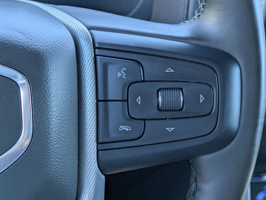 Thumbnail: 2023 GMC Yukon XL - 32