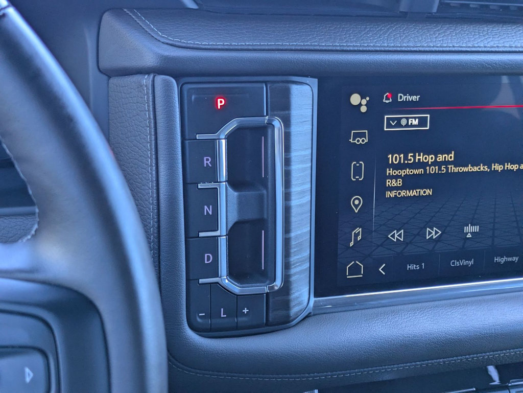 Thumbnail: 2023 GMC Yukon XL - 36