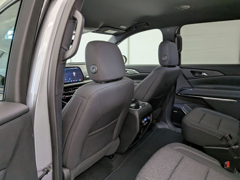 Thumbnail: 2026 Chevrolet Traverse - 13