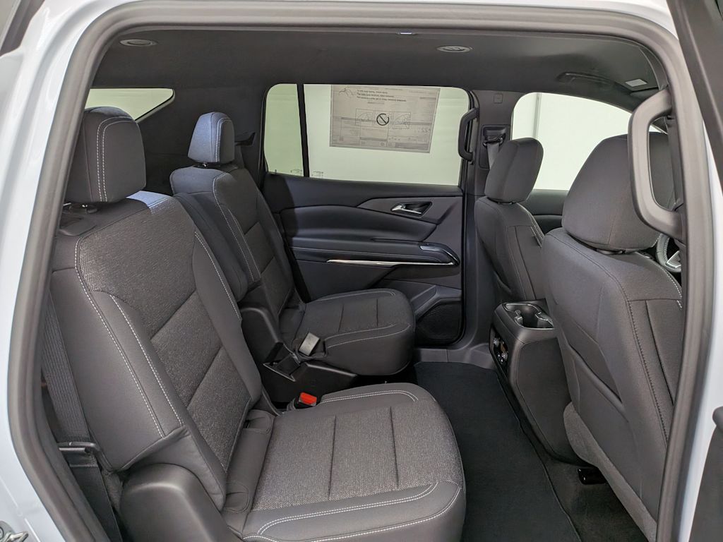 Thumbnail: 2026 Chevrolet Traverse - 27