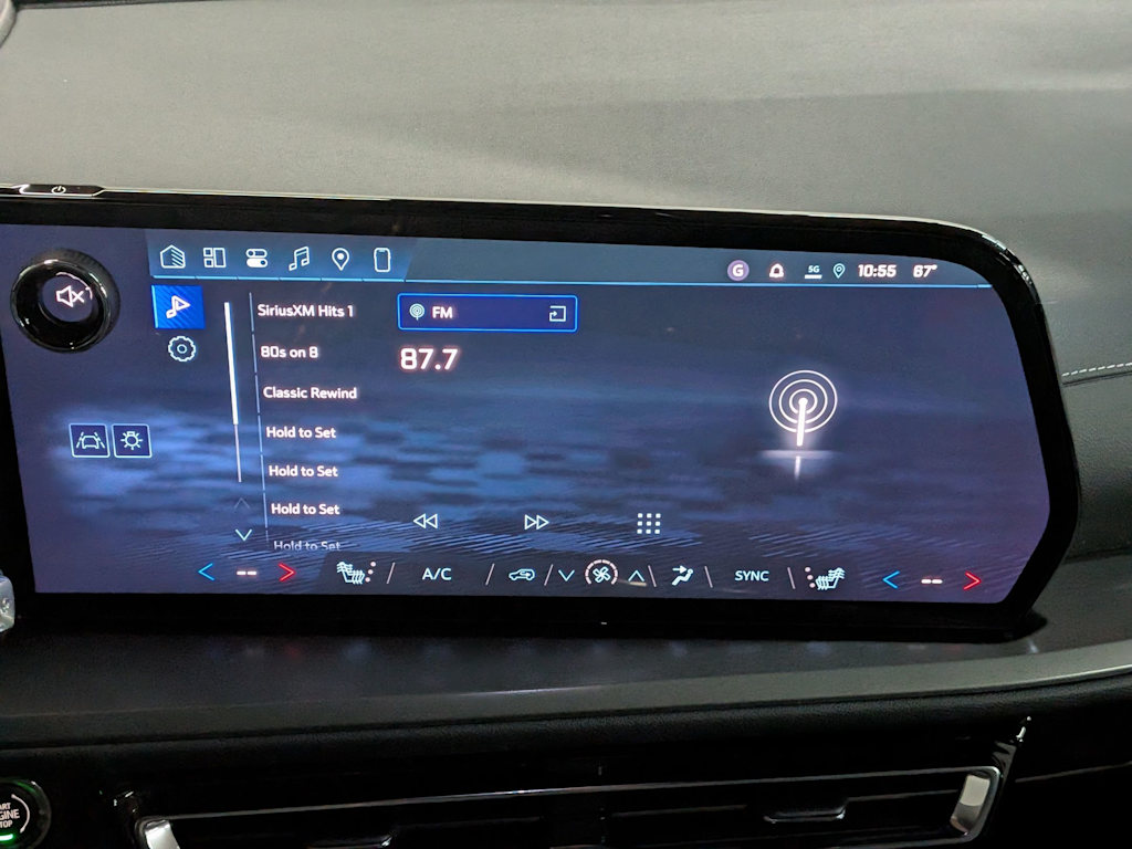 Thumbnail: 2026 Chevrolet Traverse - 15