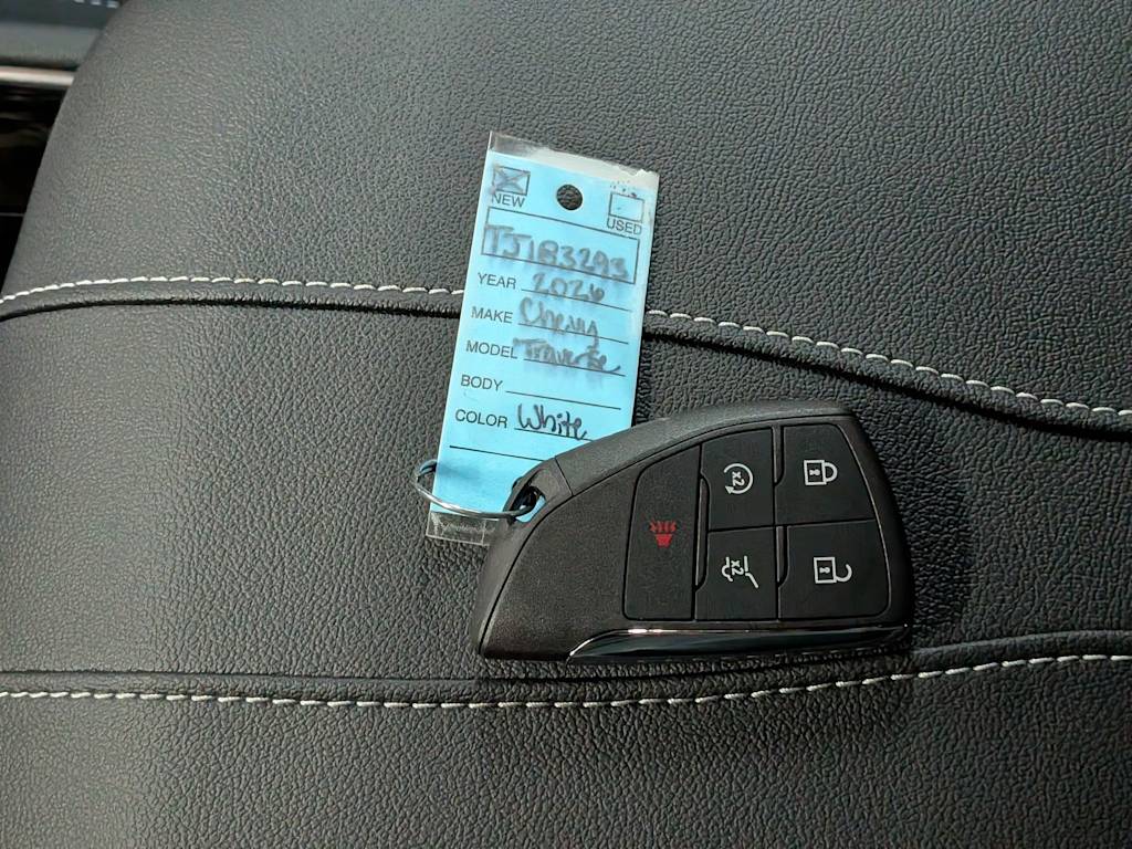 Thumbnail: 2026 Chevrolet Traverse - 18