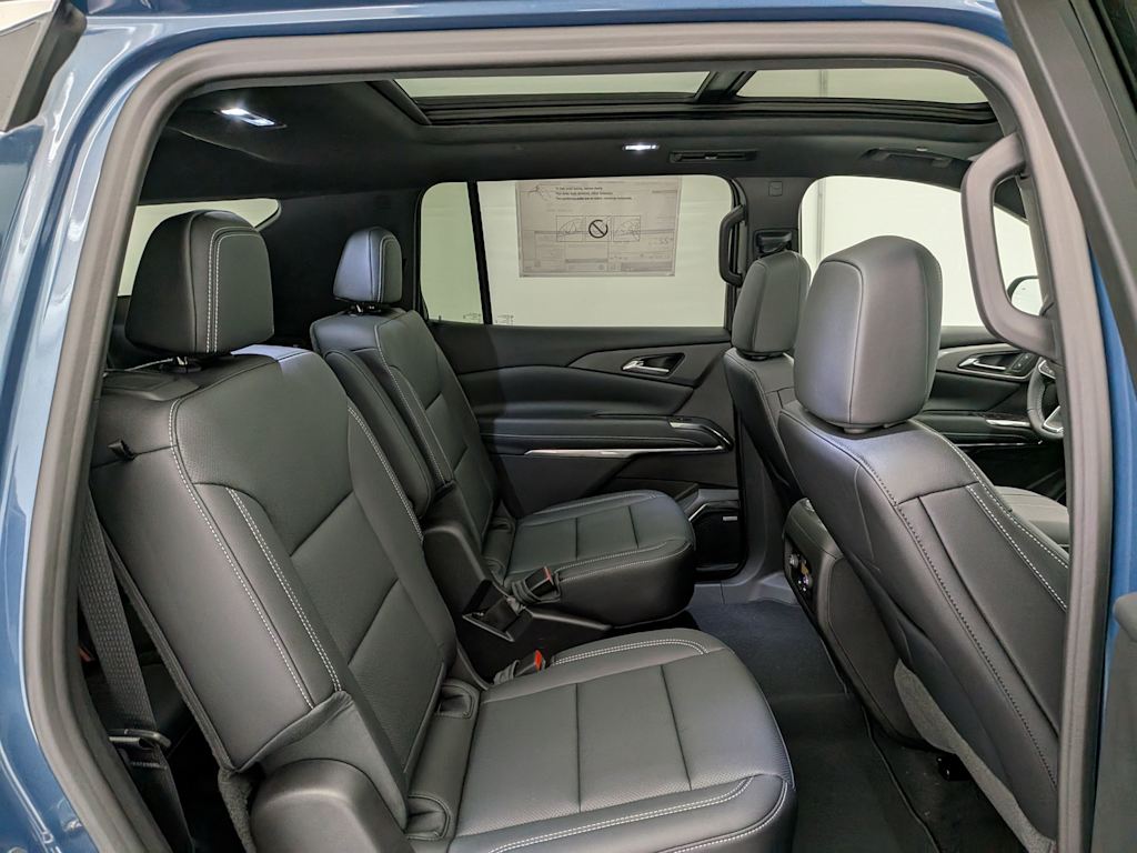 Thumbnail: 2026 Chevrolet Traverse - 28