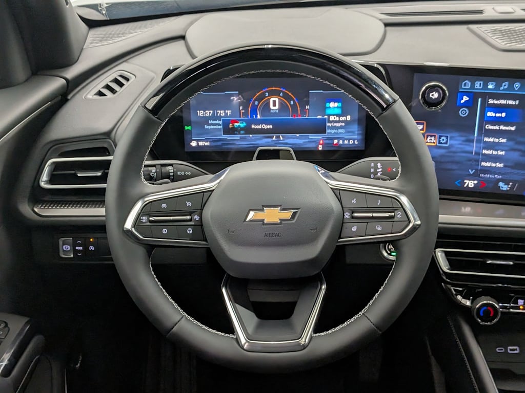 Thumbnail: 2026 Chevrolet Traverse - 14