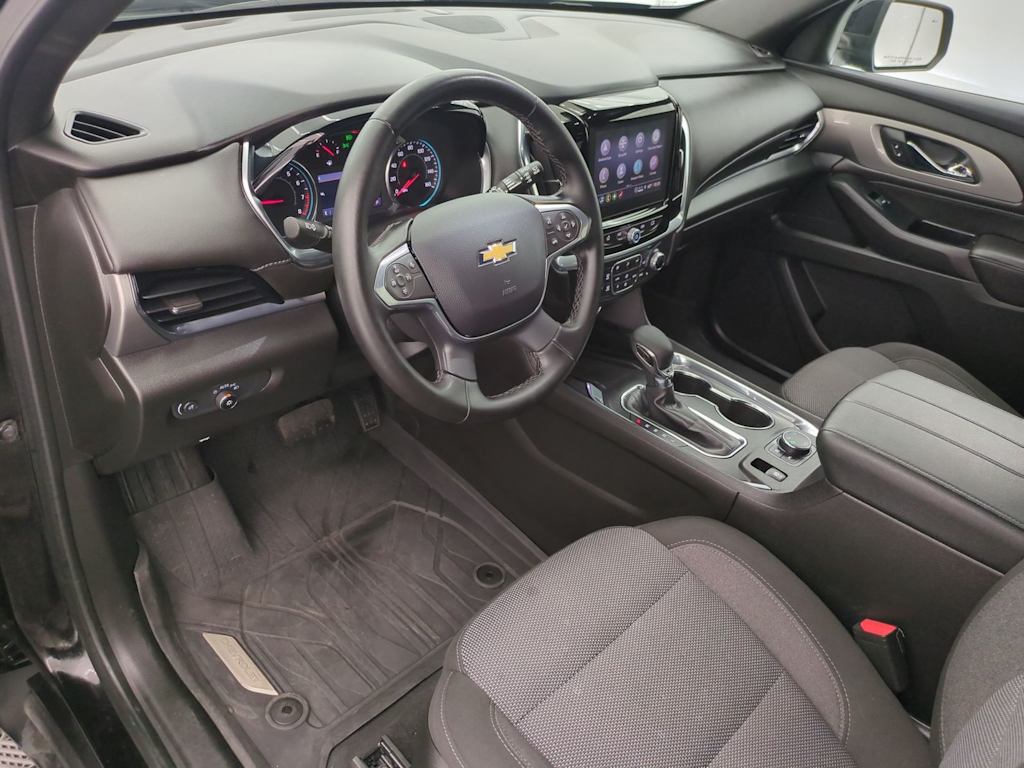 Thumbnail: 2024 Chevrolet Traverse - 2