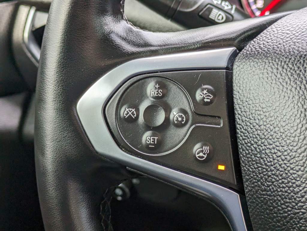 Thumbnail: 2024 Chevrolet Traverse - 32