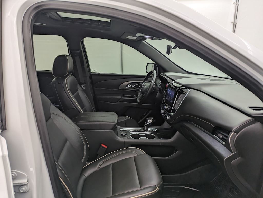 Thumbnail: 2024 Chevrolet Traverse - 12