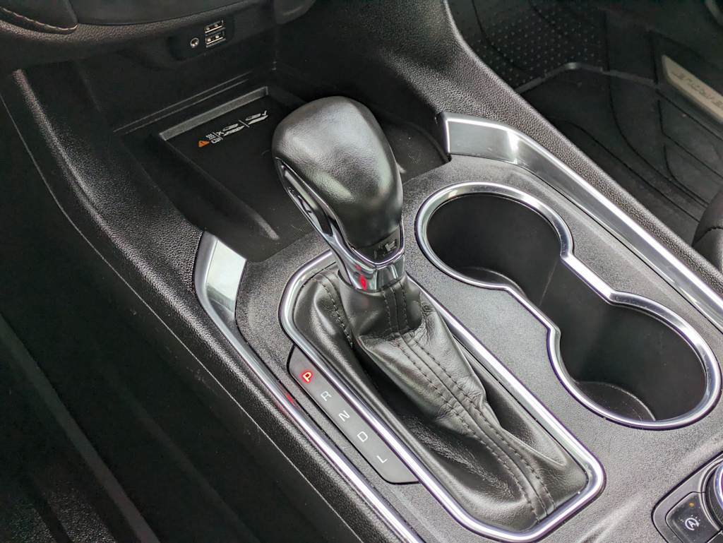 Thumbnail: 2024 Chevrolet Traverse - 16