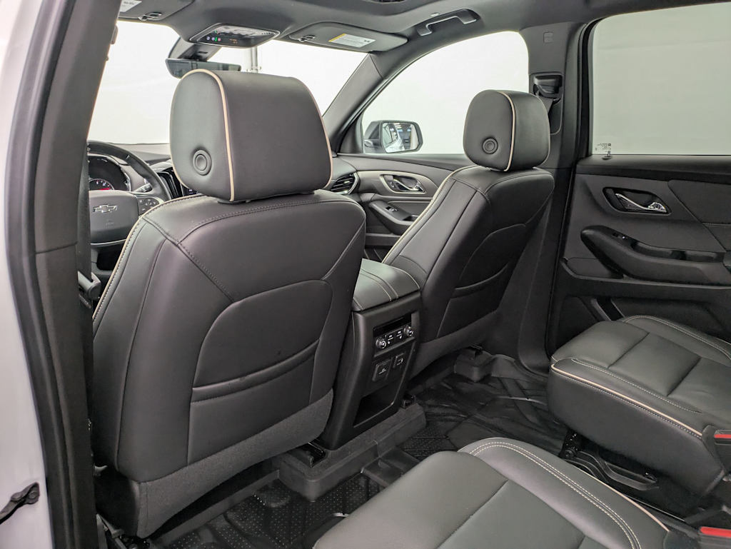 Thumbnail: 2024 Chevrolet Traverse - 13