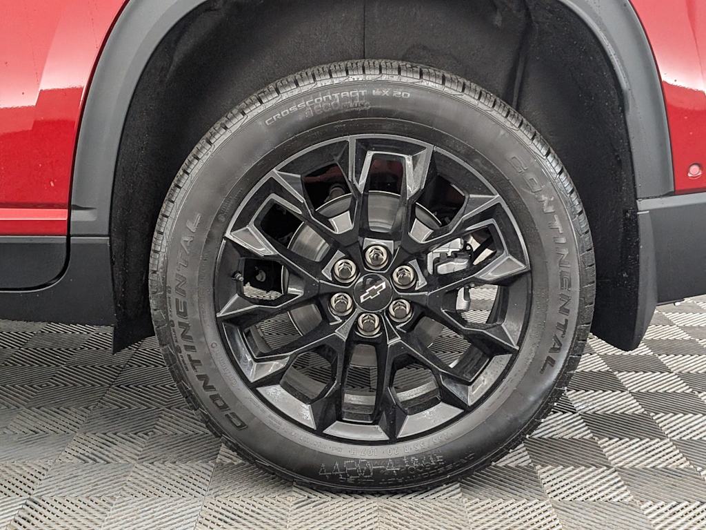 Thumbnail: 2026 Chevrolet Traverse - 8