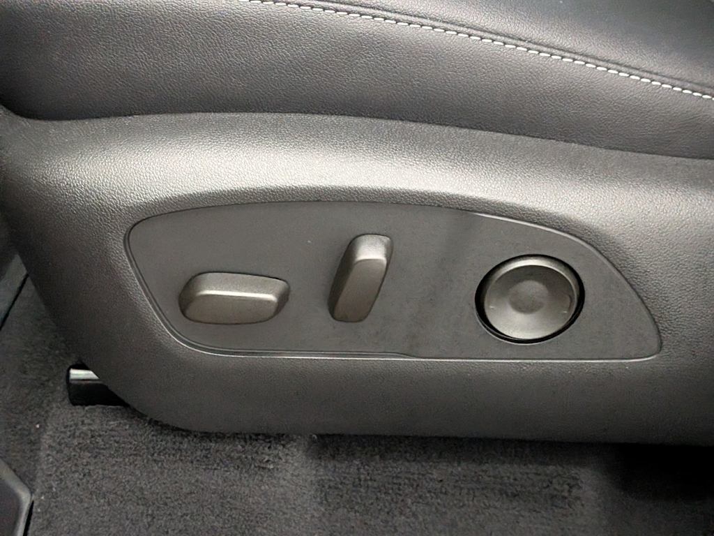 Thumbnail: 2026 Chevrolet Traverse - 25