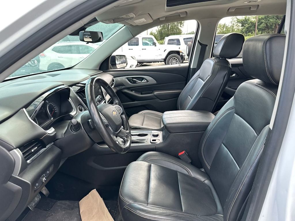 Thumbnail: 2019 Chevrolet Traverse - 4