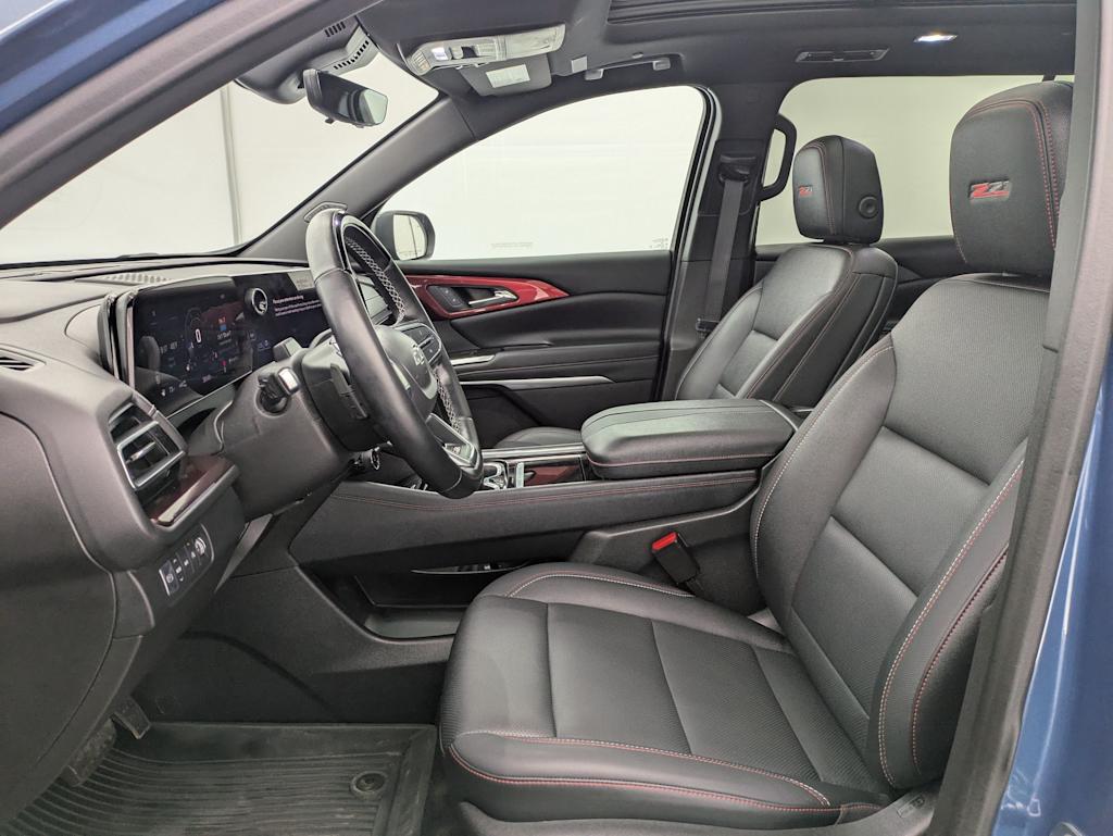 Thumbnail: 2024 Chevrolet Traverse - 11