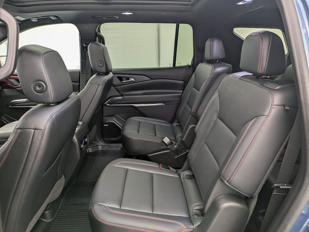Thumbnail: 2024 Chevrolet Traverse - 27