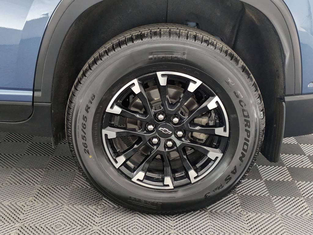 Thumbnail: 2024 Chevrolet Traverse - 8