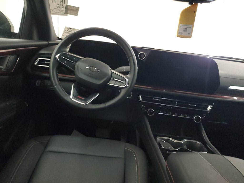Thumbnail: 2026 Chevrolet Traverse - 2
