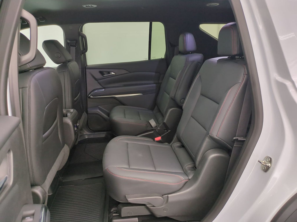 Thumbnail: 2026 Chevrolet Traverse - 25