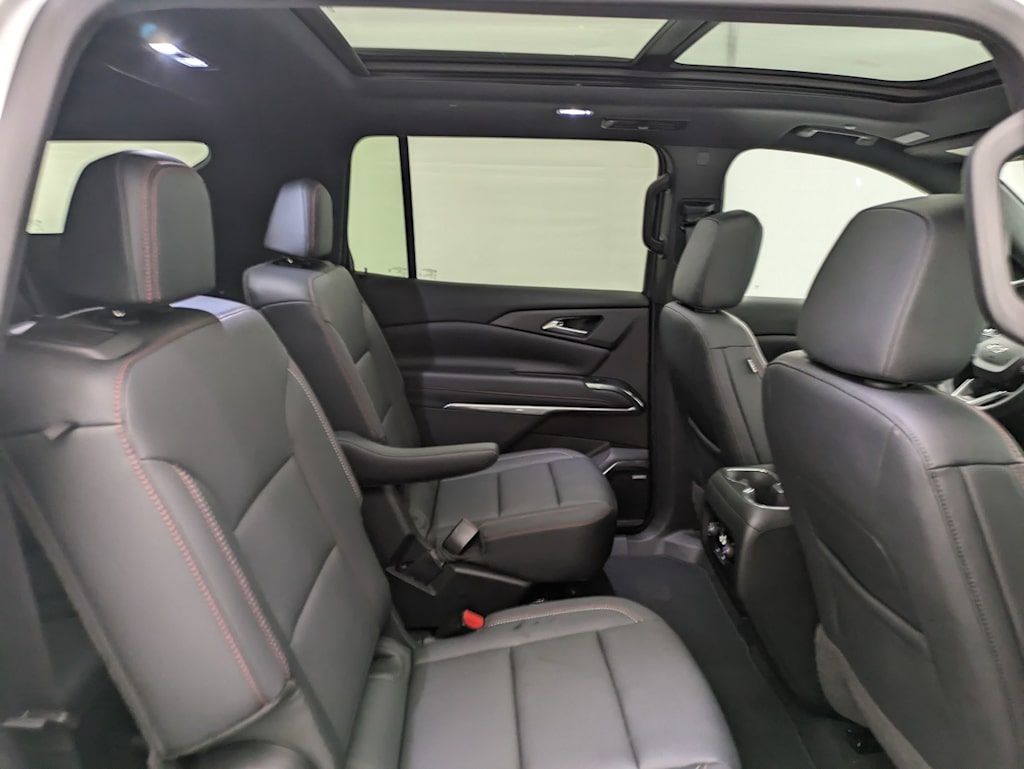 Thumbnail: 2024 Chevrolet Traverse - 29