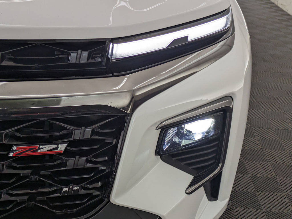 Thumbnail: 2024 Chevrolet Traverse - 23