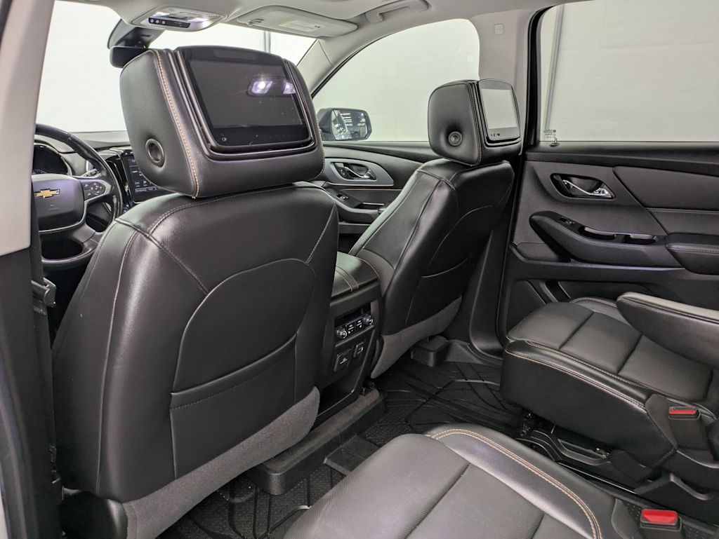 Thumbnail: 2018 Chevrolet Traverse - 12