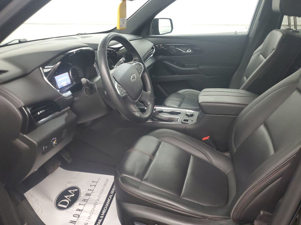 Thumbnail: 2023 Chevrolet Traverse - 5