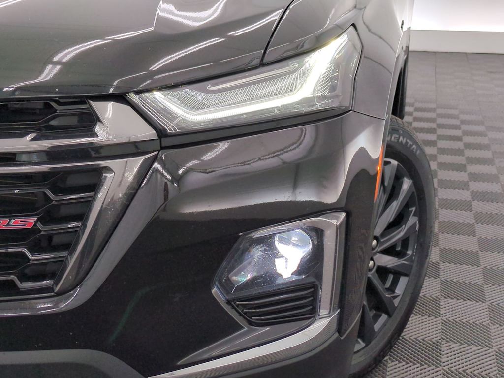 Thumbnail: 2023 Chevrolet Traverse - 24