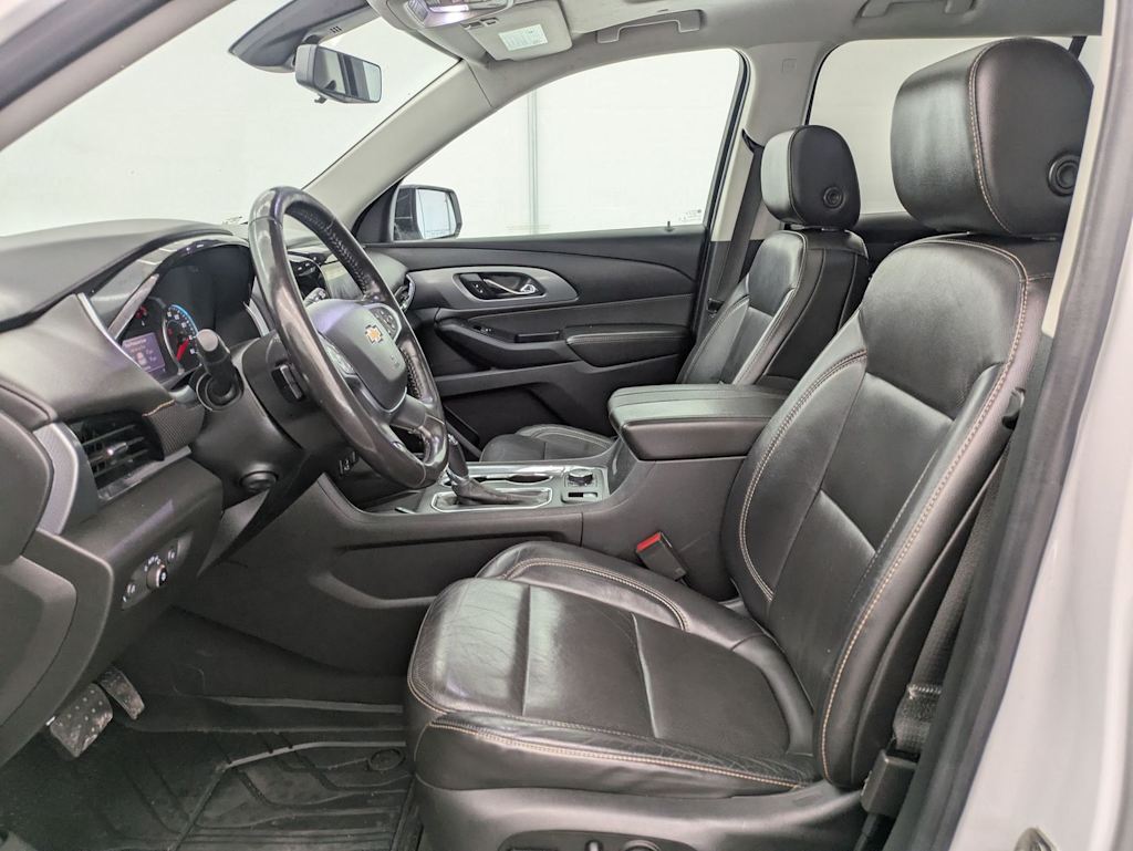Thumbnail: 2020 Chevrolet Traverse - 11